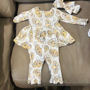2 Disney baby 0/3m lion king baby girl outfit Minnie 3/6m